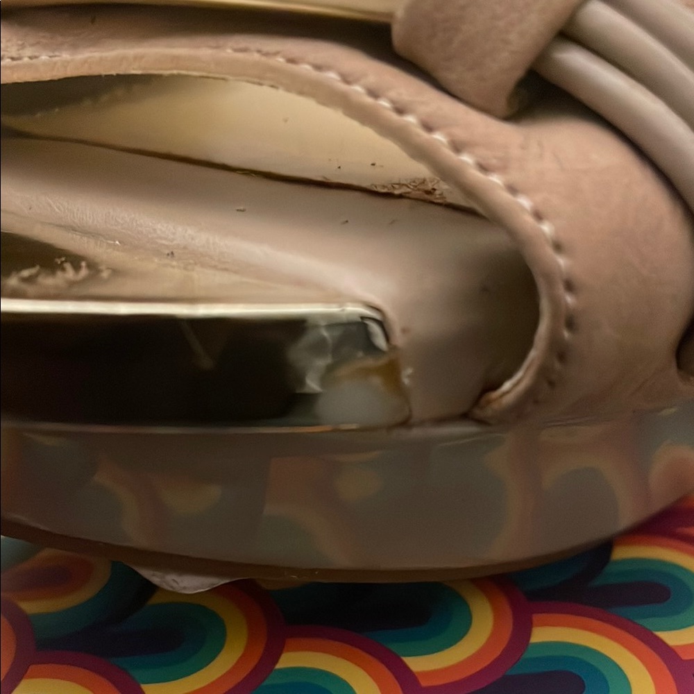Gianni Bini Women's Tan Heels - Picture 5 of 8